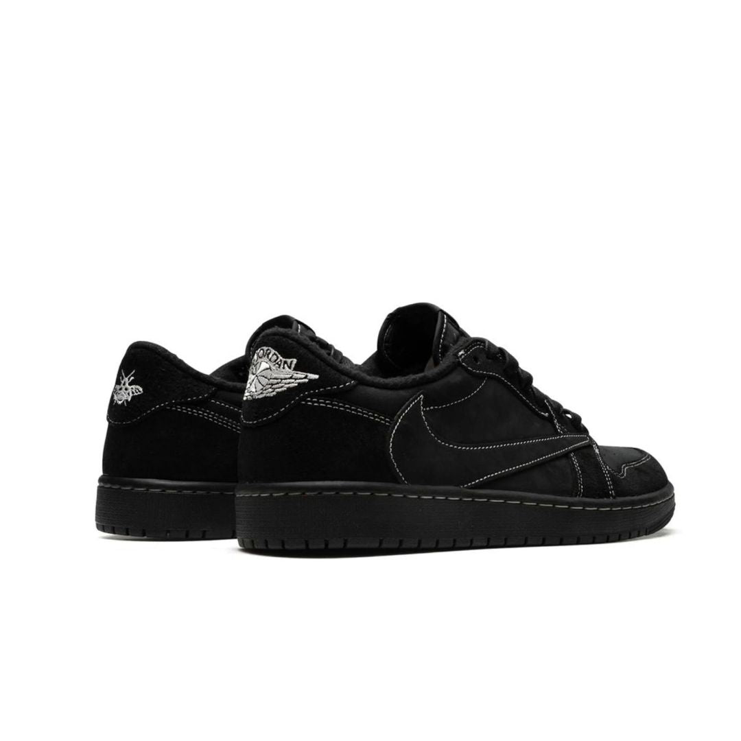 TÊNIS JORDAN TRAVIS SCOTT – PRETO PRETO