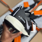 ZoomX - (Linha Premium) x Preto/branco