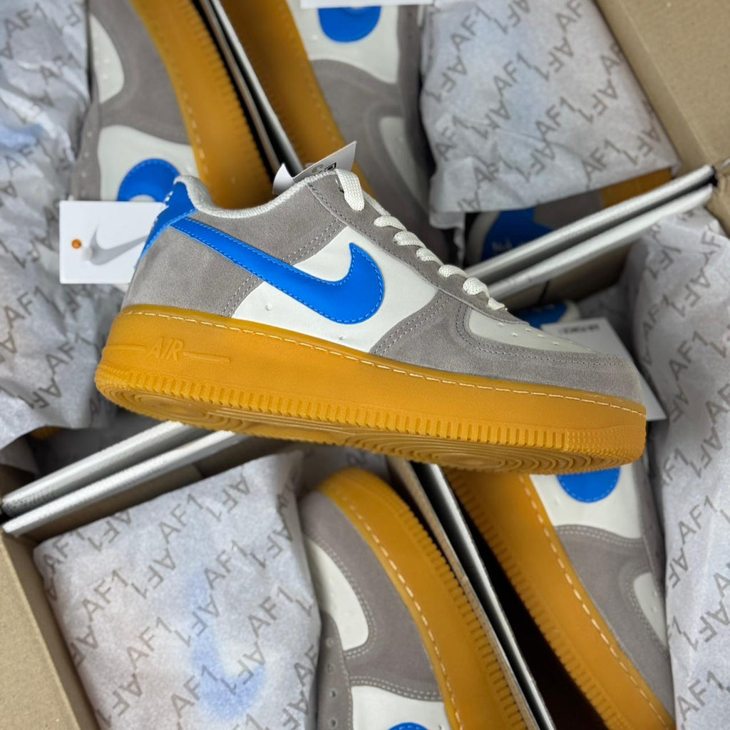 AIR FORCE PLATAFORMA   ESTILO, ALTURA E CONFORTO EM UM SÓ TÊNIS! BRANCO/AZUL