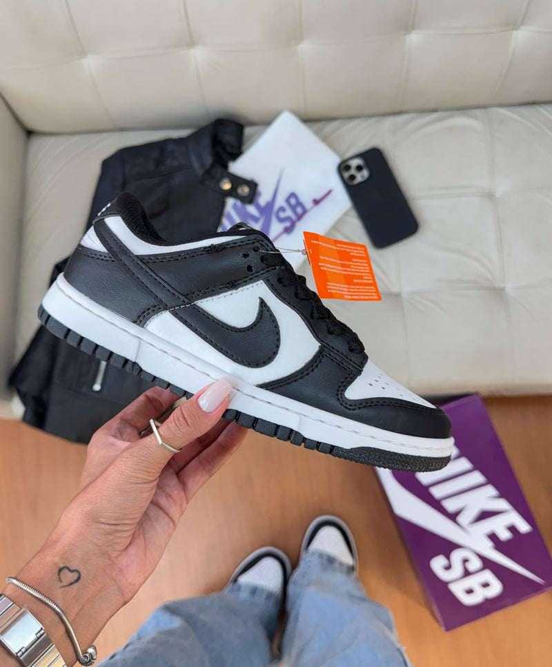 TÊNIS AIR JORDAN LOW 1 PANDA BRANCA PRETA