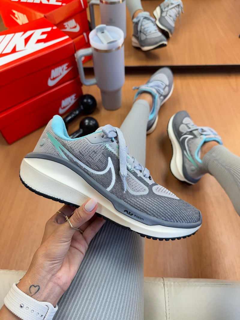 Nike Vomero  (Cinza/Verde)