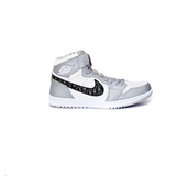 BOTA AIR DIOR LIMITED BRANCO/CINZA