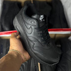 Air Max 1 Black