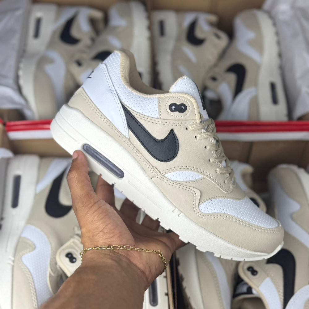 Air Max 1 Off-White