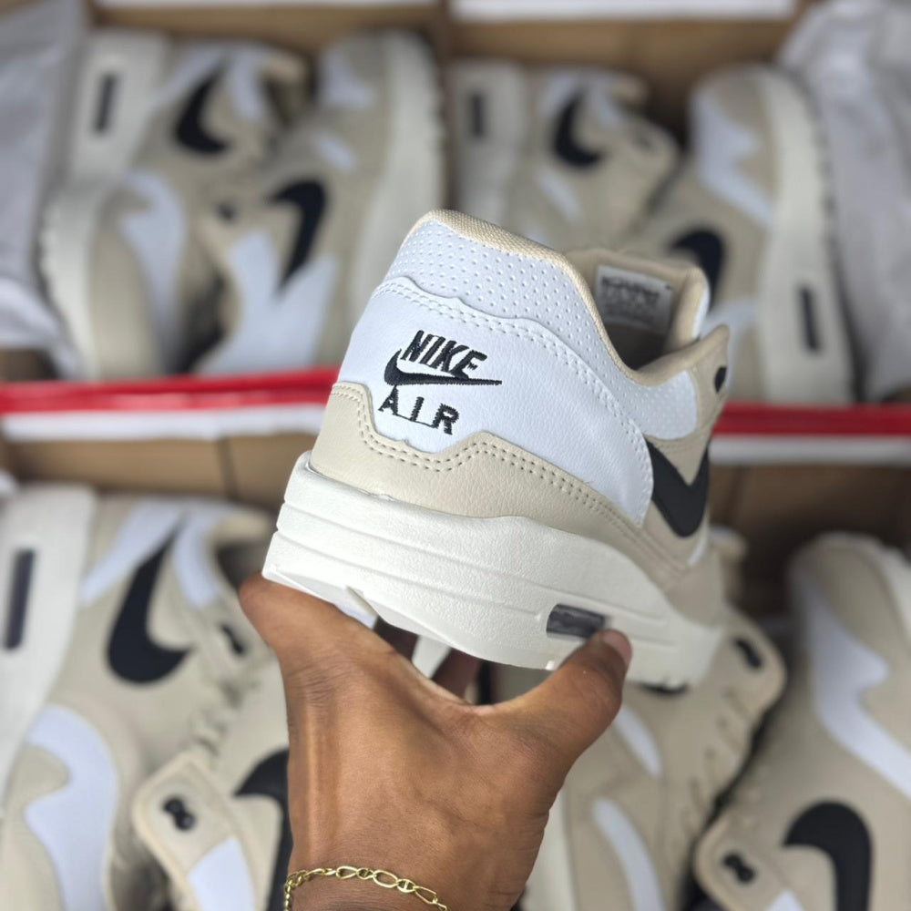 Air Max 1 Off-White