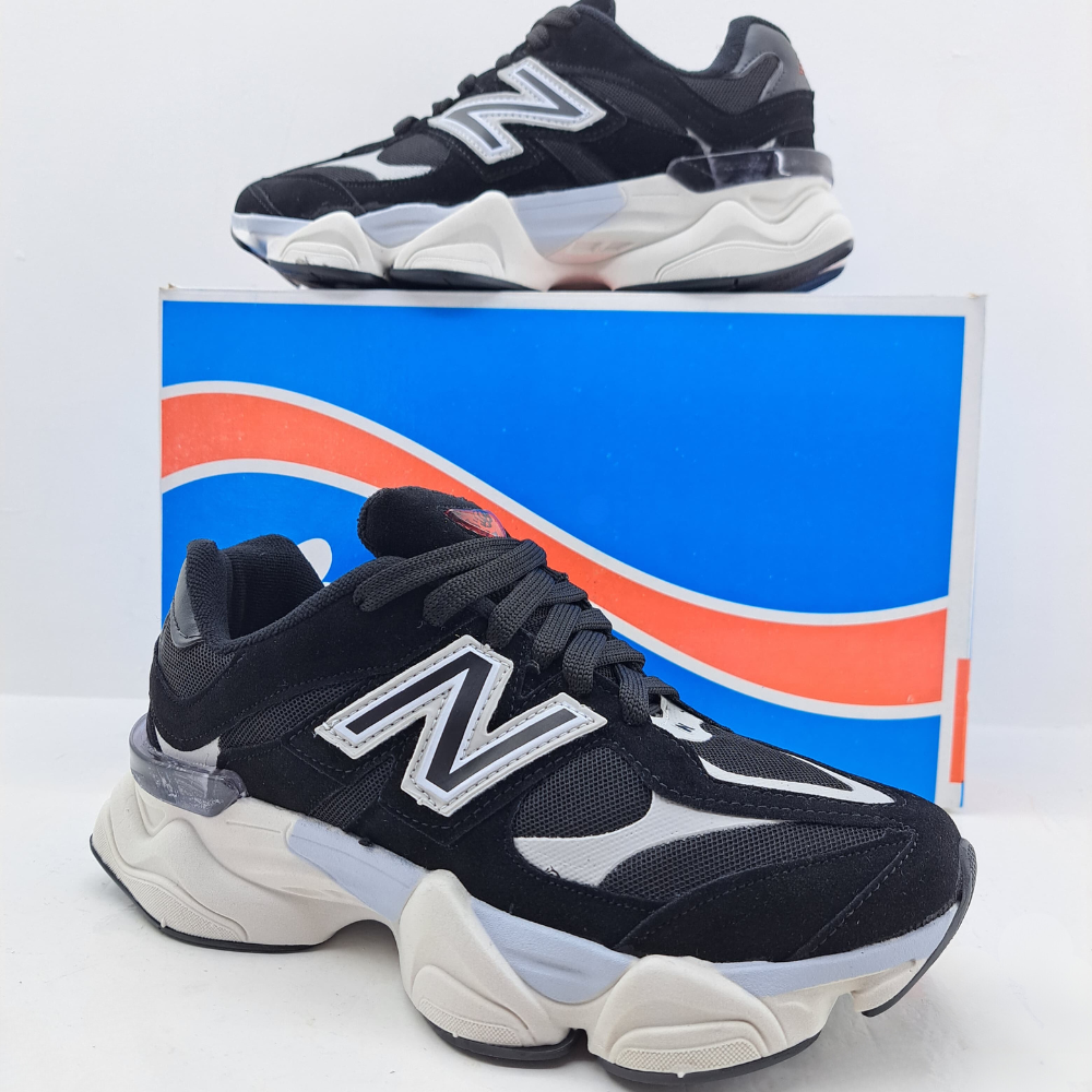 New Balance 9060 x Preto/Cinza