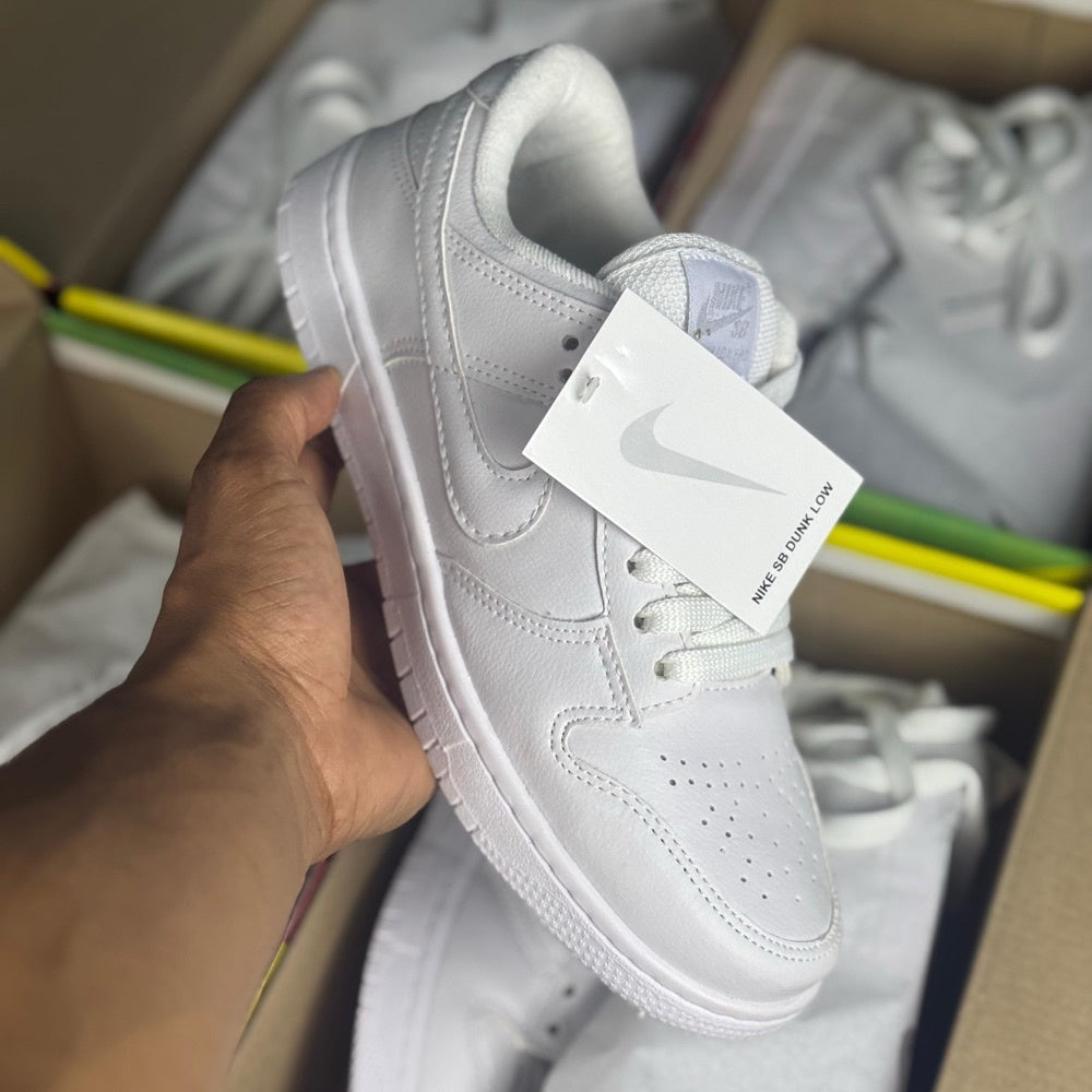 Nike Dunk - Branco