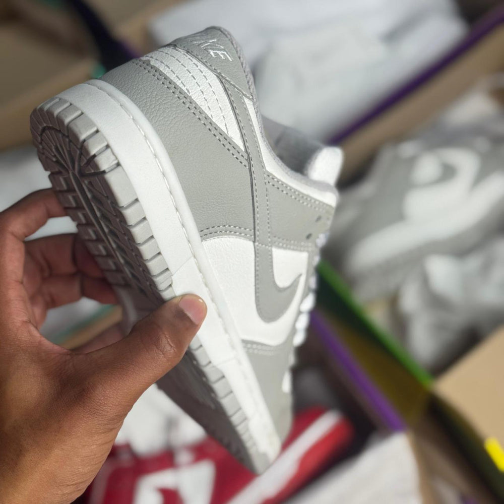 Nike Dunk (Linha Premium) x  Branco/Cinza