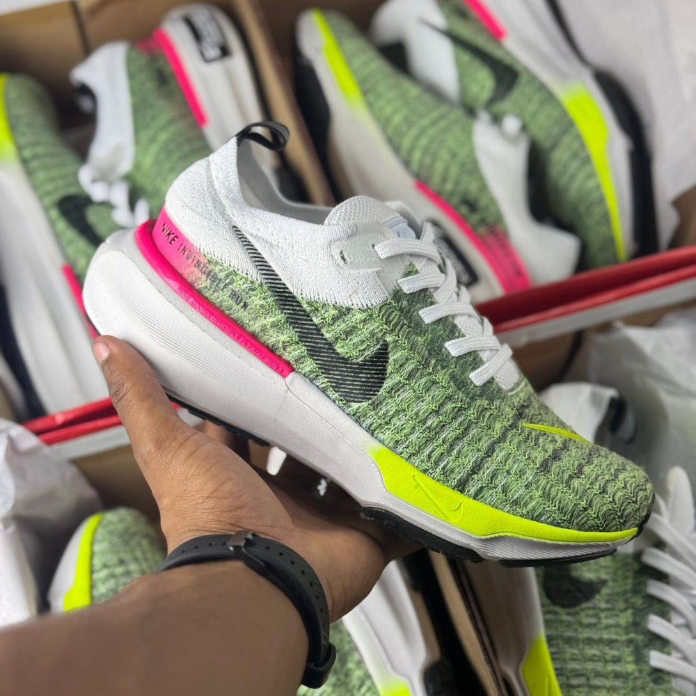 Nike ZoomX Invencible Run Importado Off-White/ Verde