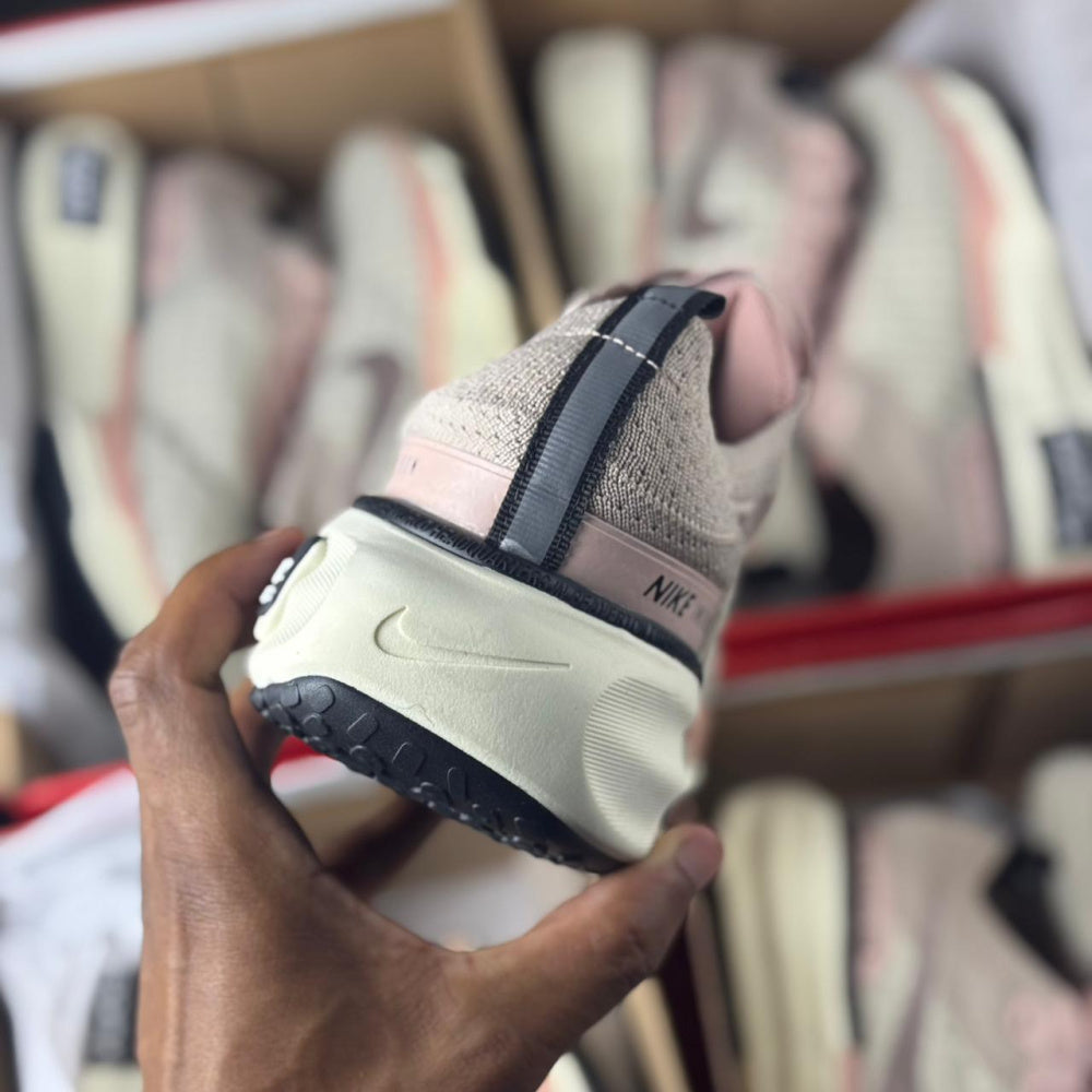 Nike ZoomX Invencible Run Importado Rosé