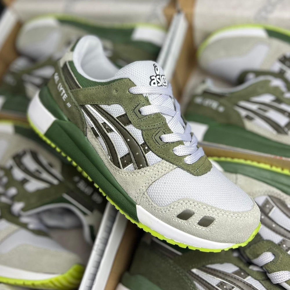 Tênis Masculino Asics Gel-Lyte III x  VERDE MILITAR  (Premium em Couro)