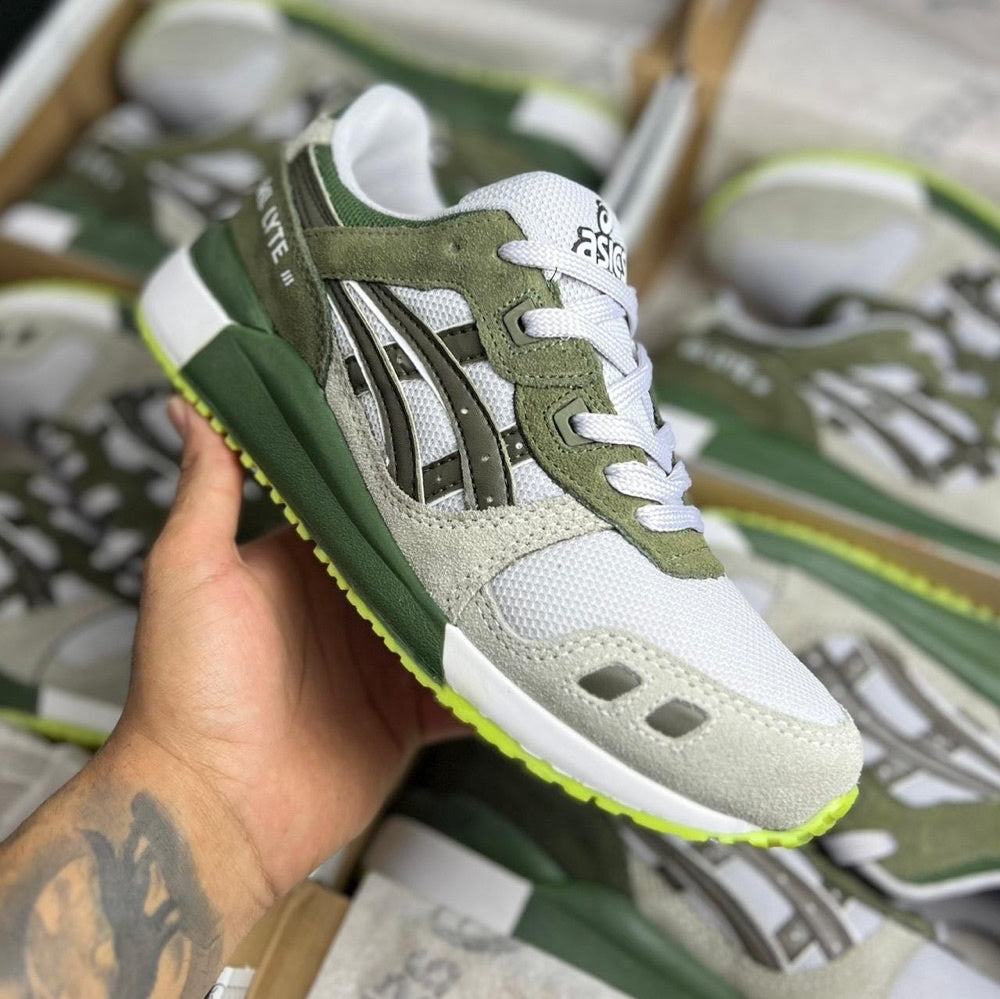Tênis Masculino Asics Gel-Lyte III x  VERDE MILITAR  (Premium em Couro)