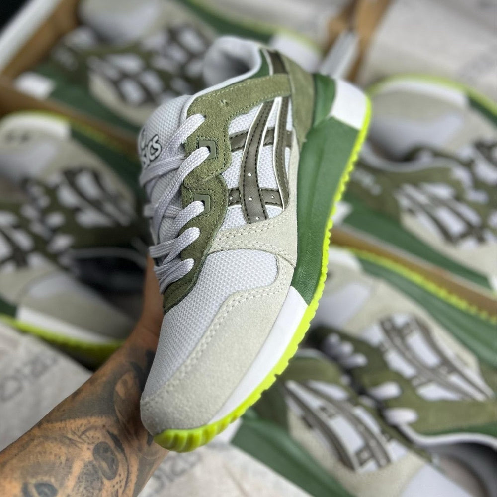 Tênis Masculino Asics Gel-Lyte III x  VERDE MILITAR  (Premium em Couro)