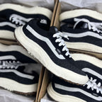 Tênis Vans Vr3 Sapato Casual Super Confortável e Ótima Durabilidade x Preto/Branco