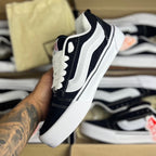 Vans Knu Skool Masculino/Feminino x Preto/Branco